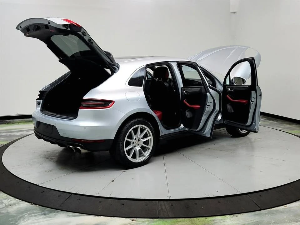 2016 Porsche Macan S - Image 11 of 20