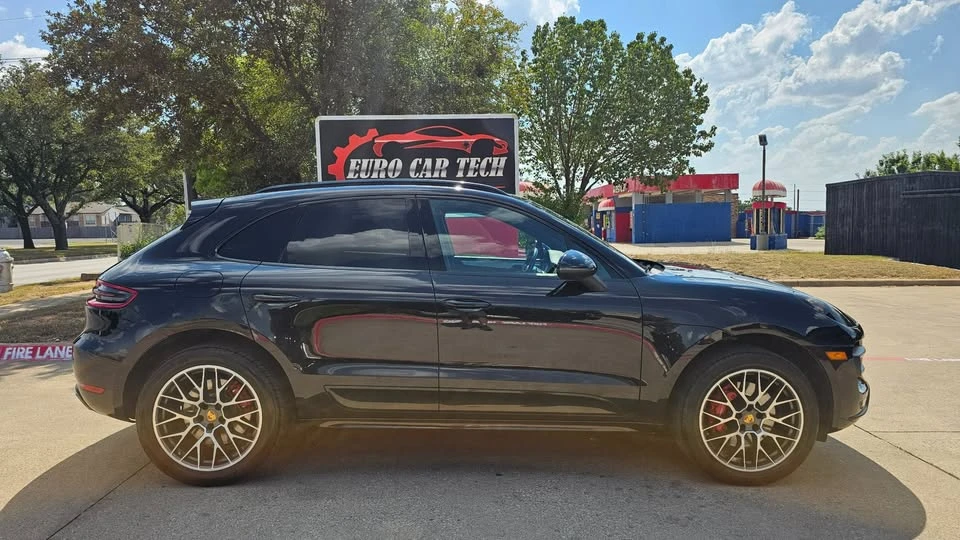 2016 Porsche Macan Turbo - Image 7 of 19