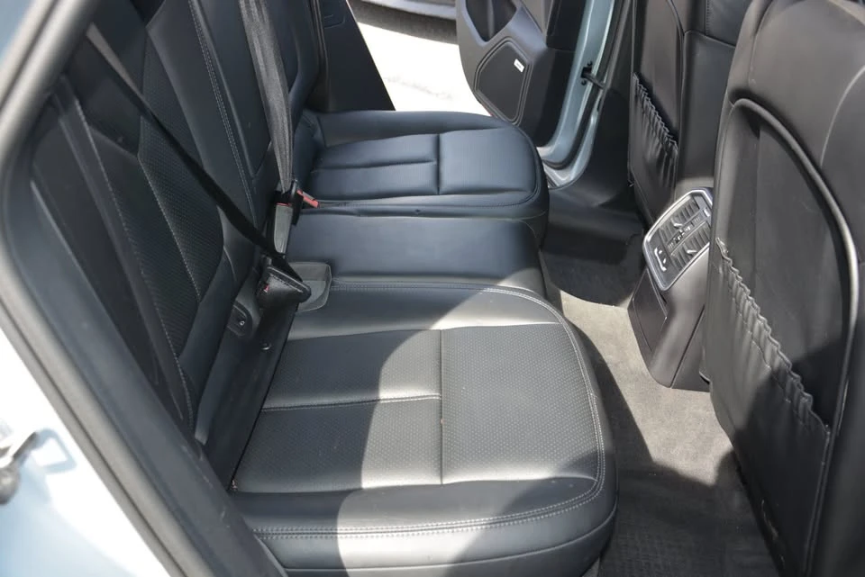 2016 Porsche Macan - Image 5 of 10