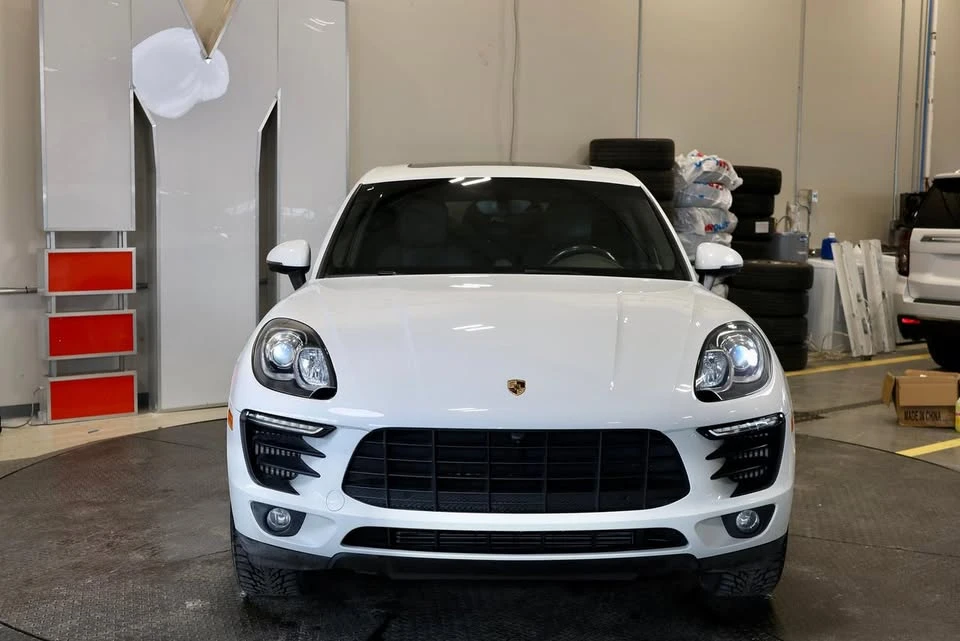 2016 Porsche Macan S - Image 2 of 20