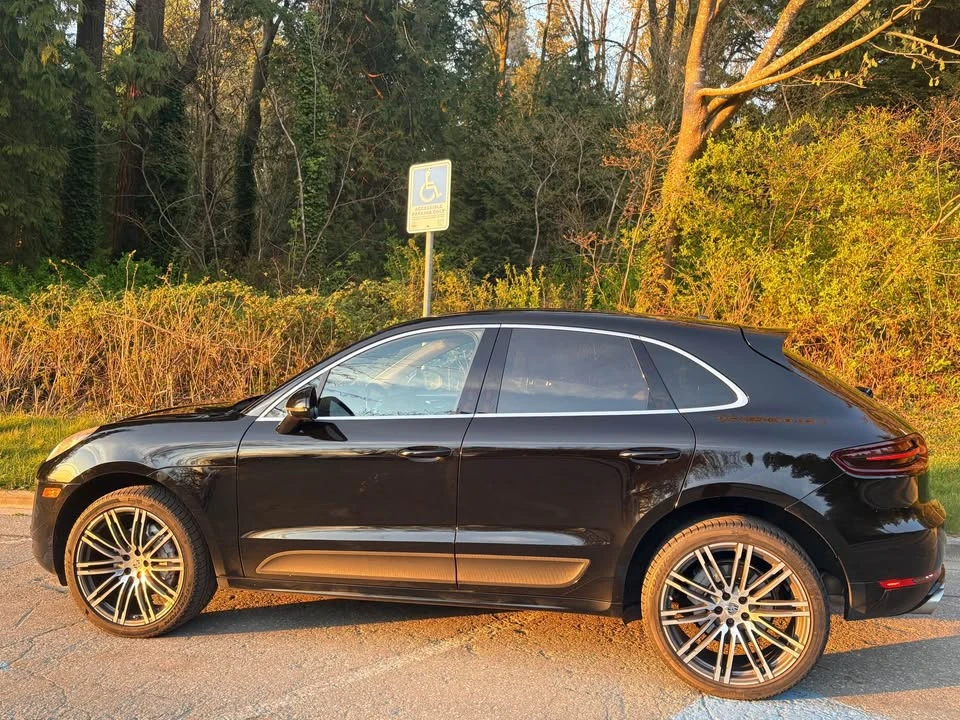 2016 Porsche Macan S - Image 2 of 14