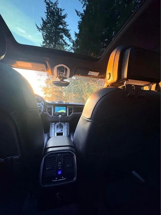 2016 Porsche Macan S - Image 9 of 14