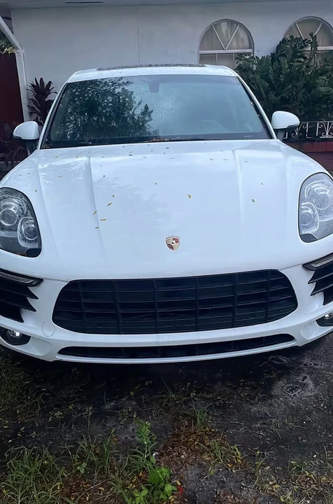 2016 Porsche Macan - Image 5 of 12