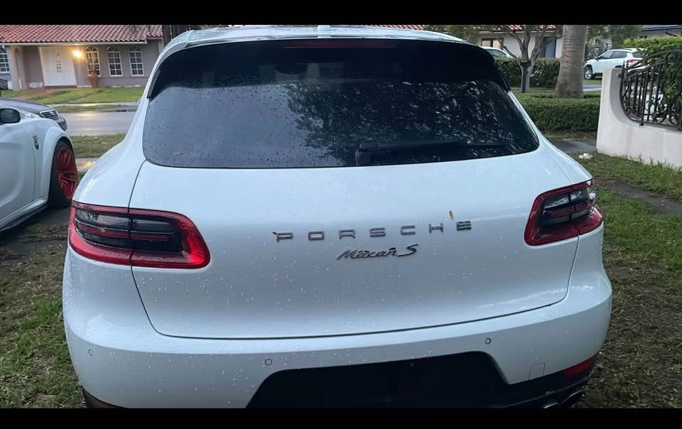 2016 Porsche Macan - Image 4 of 12
