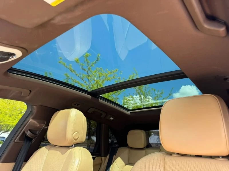 2016 Porsche Macan - Image 12 of 20
