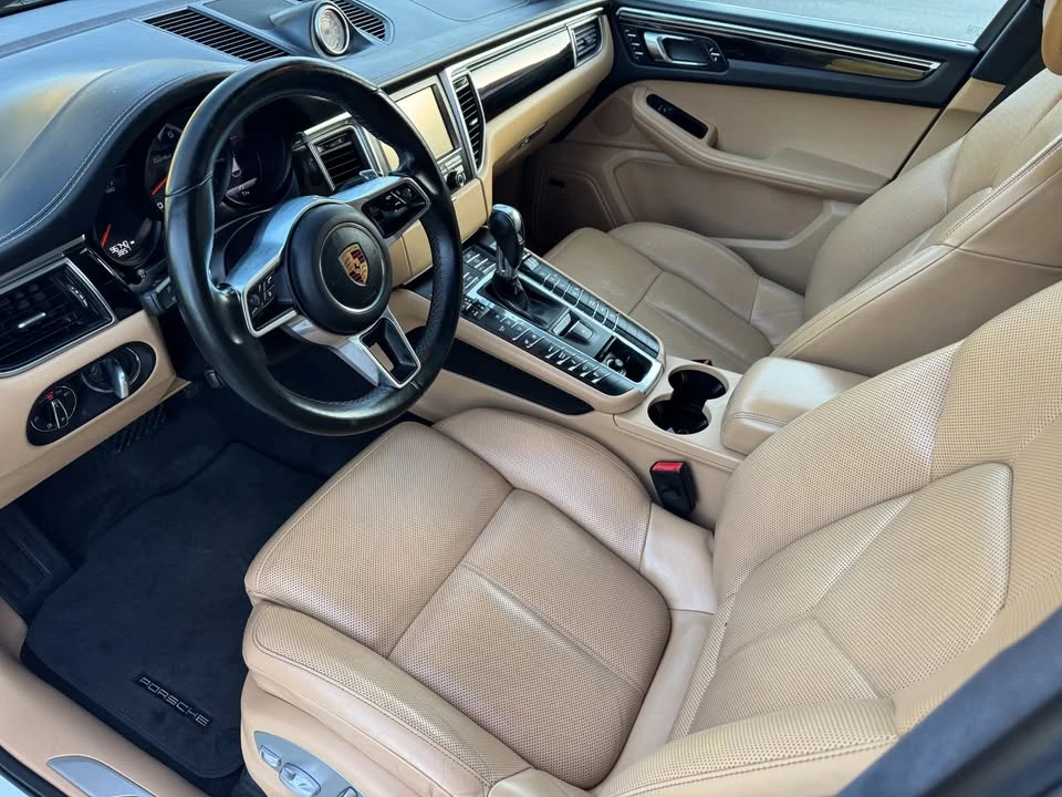 2016 Porsche Macan - Image 15 of 20