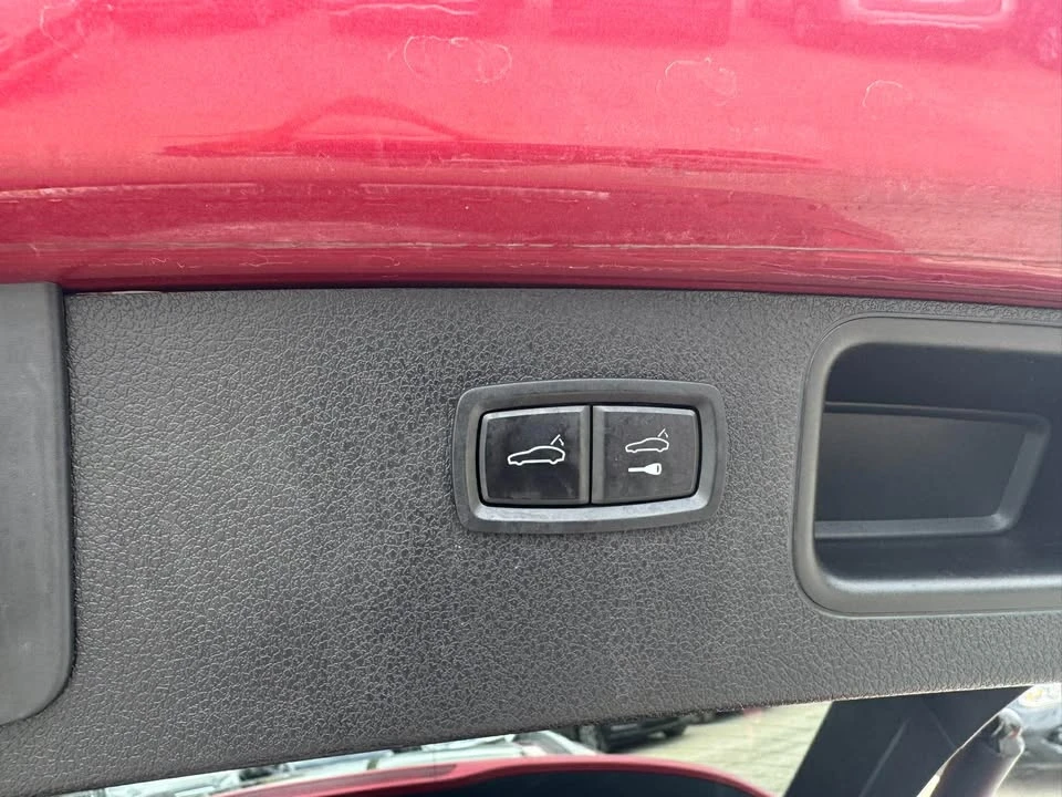 2016 Porsche Macan - Image 7 of 20