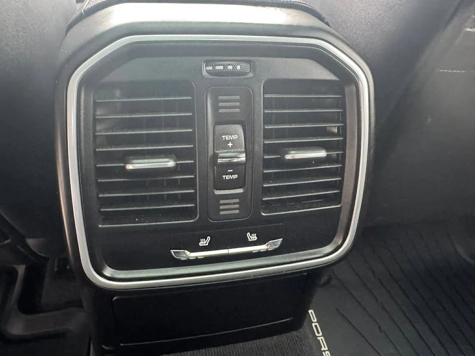 2016 Porsche Macan - Image 20 of 20