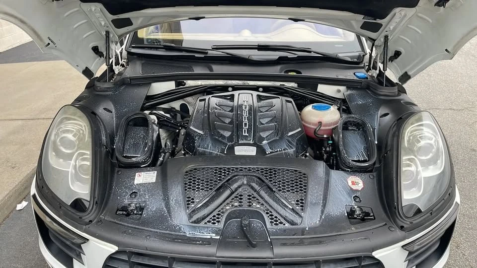 2016 Porsche Macan - Image 6 of 20