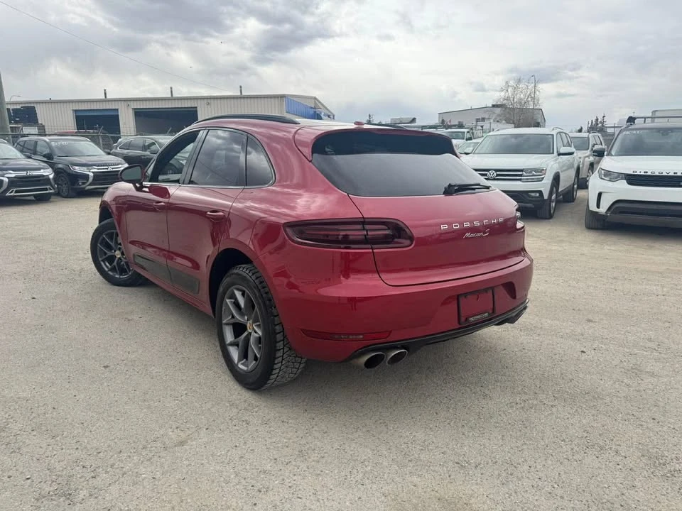 2016 Porsche Macan - Image 8 of 20