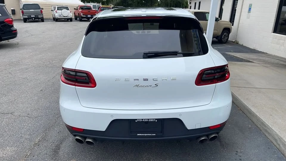 2016 Porsche Macan - Image 3 of 20