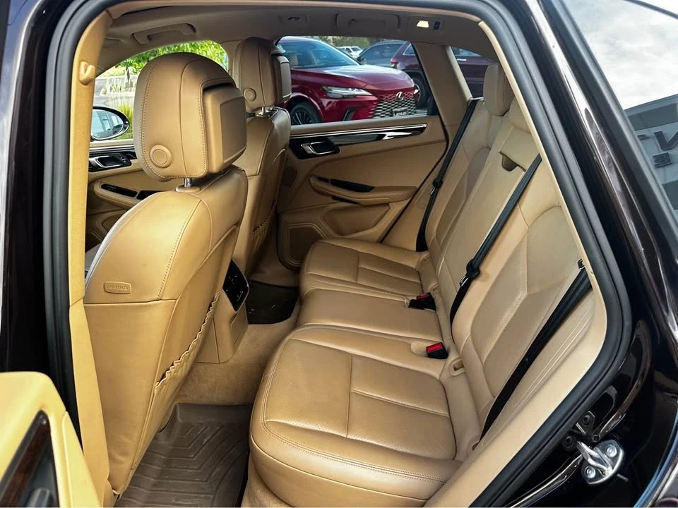 2016 Porsche Macan S - Image 13 of 19
