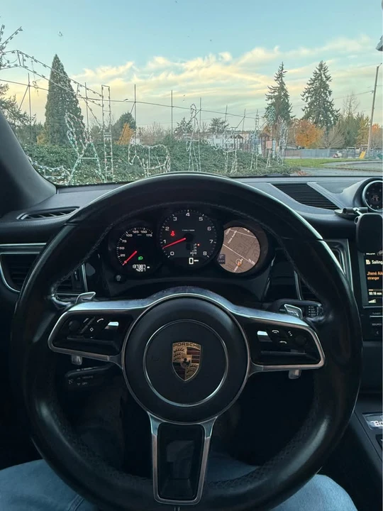 2016 Porsche Macan S - Image 9 of 12