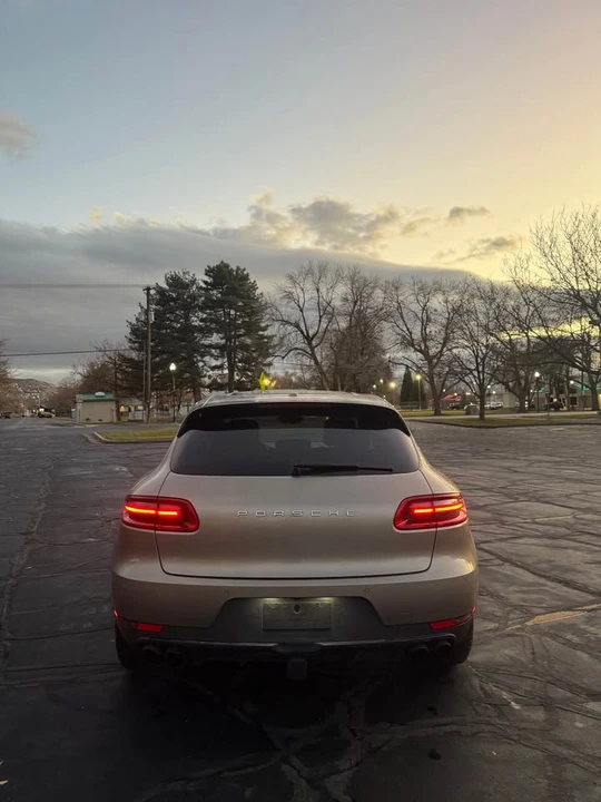 2016 Porsche Macan S - Image 5 of 11