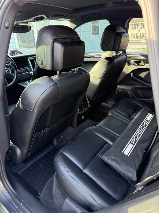 2016 Porsche Macan S - Image 10 of 12