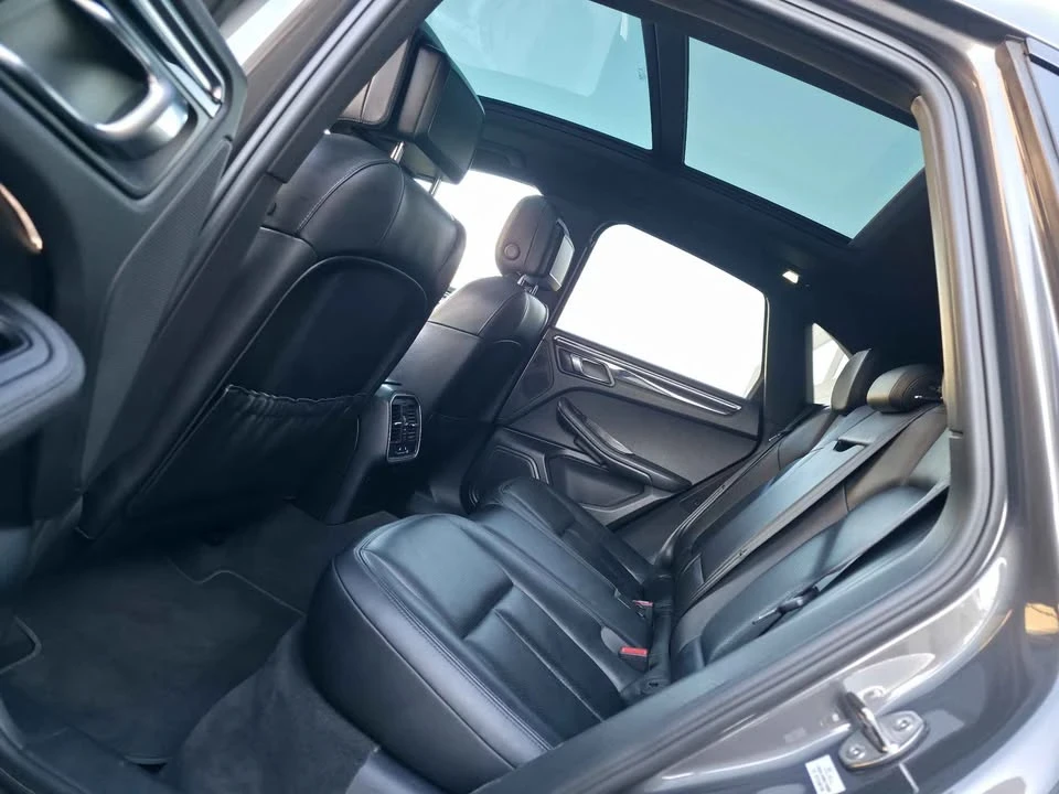 2016 Porsche Macan S - Image 17 of 20