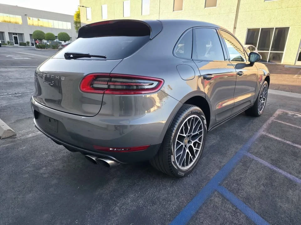 2016 Porsche Macan S - Image 9 of 20