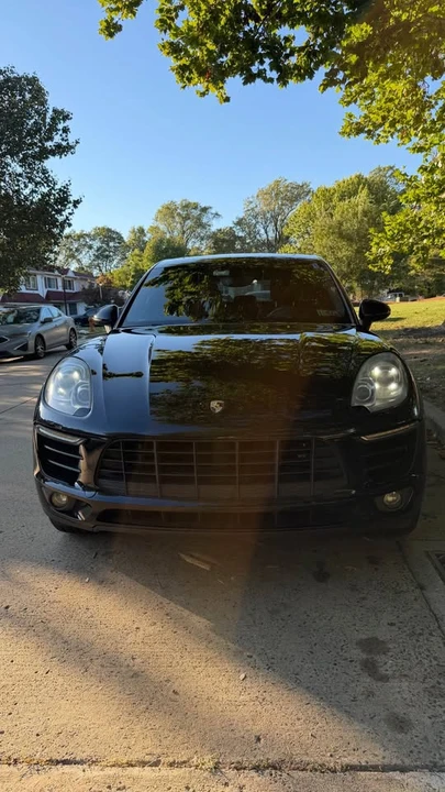2016 Porsche Macan S - Image 11 of 17