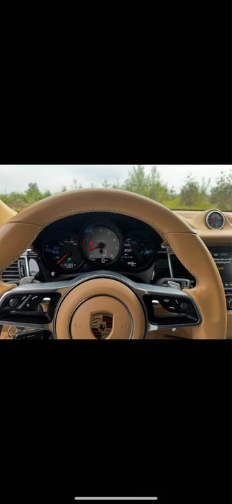 2016 Porsche Macan S - Image 8 of 12