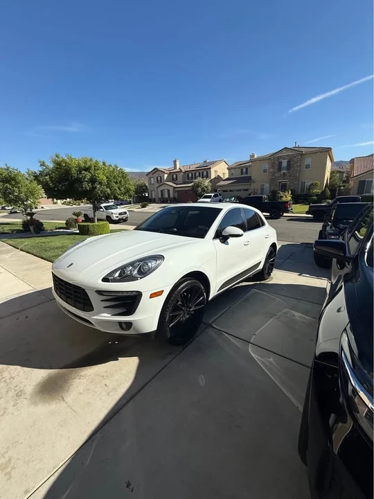 2016 Porsche Macan S - Image 5 of 9