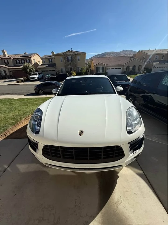 2016 Porsche Macan S - Image 7 of 9