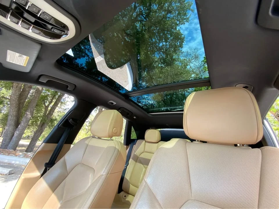 2016 Porsche Macan S - Image 14 of 17