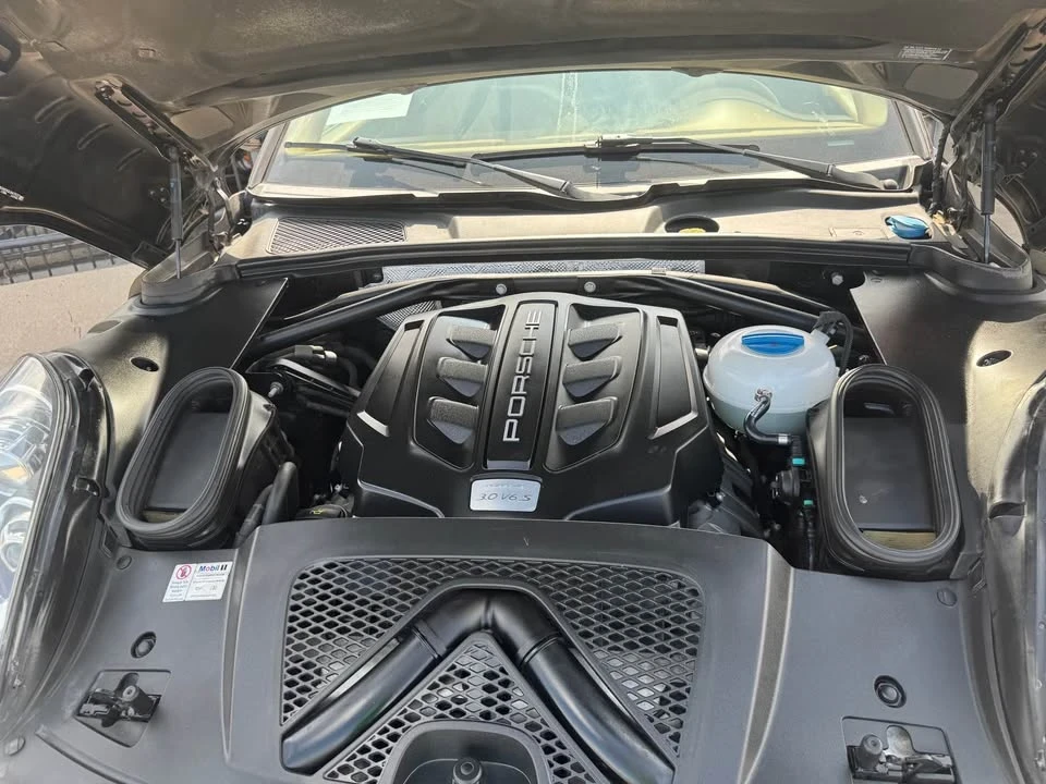2016 Porsche Macan S - Image 17 of 17
