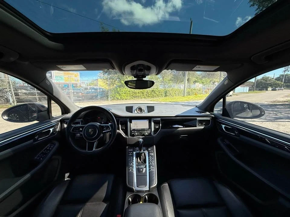 2016 Porsche Macan S - Image 14 of 19