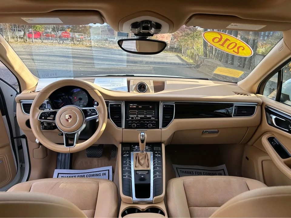 2016 Porsche Macan S - Image 14 of 20