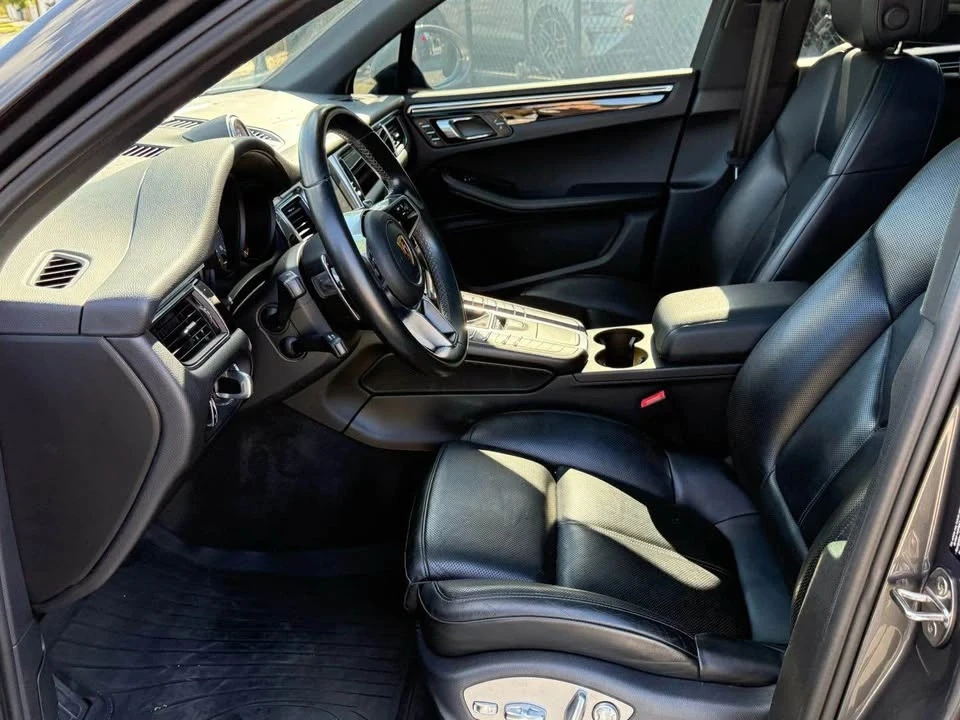 2016 Porsche Macan S - Image 16 of 19