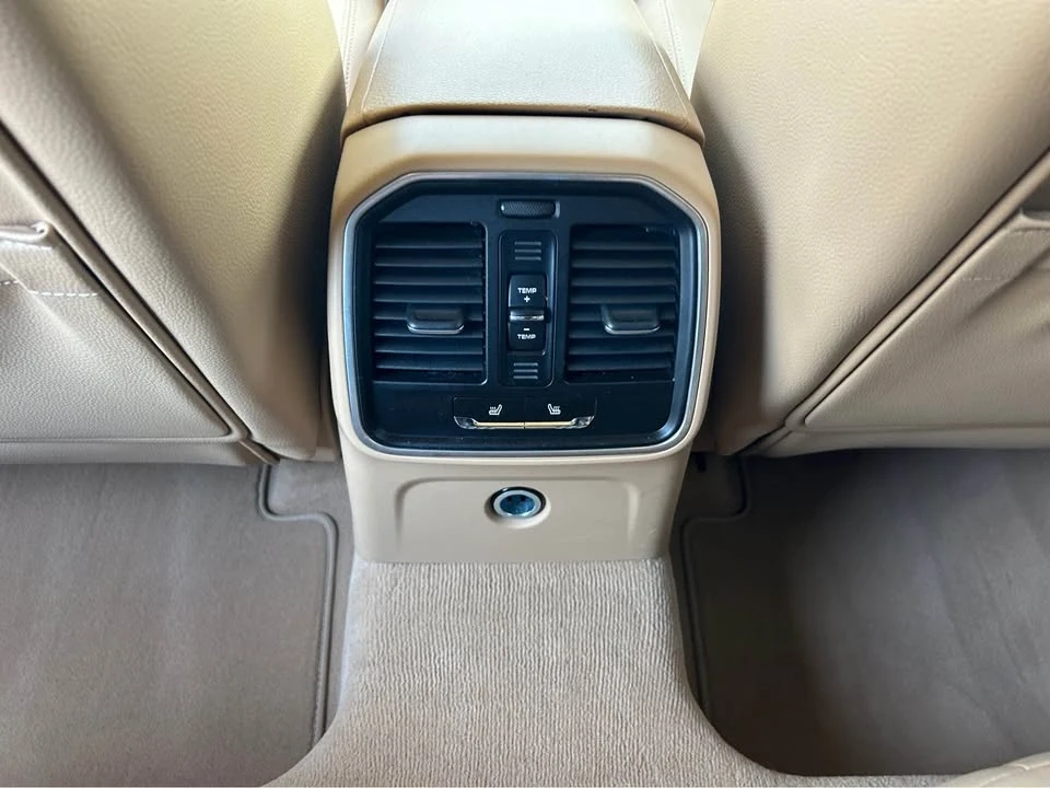 2016 Porsche Macan S - Image 13 of 20
