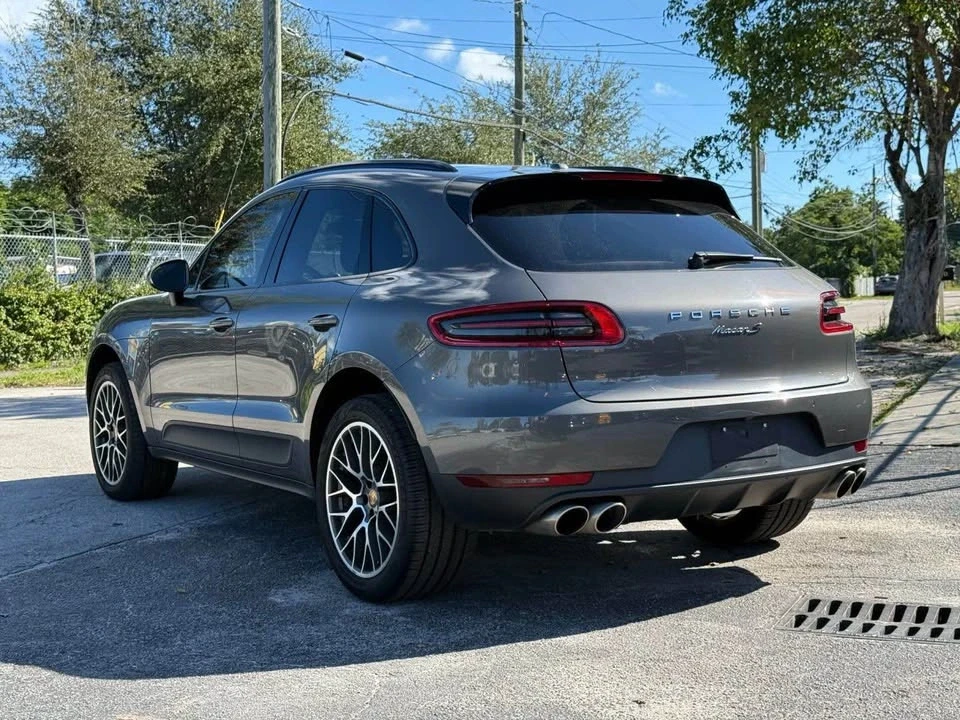 2016 Porsche Macan S - Image 8 of 19