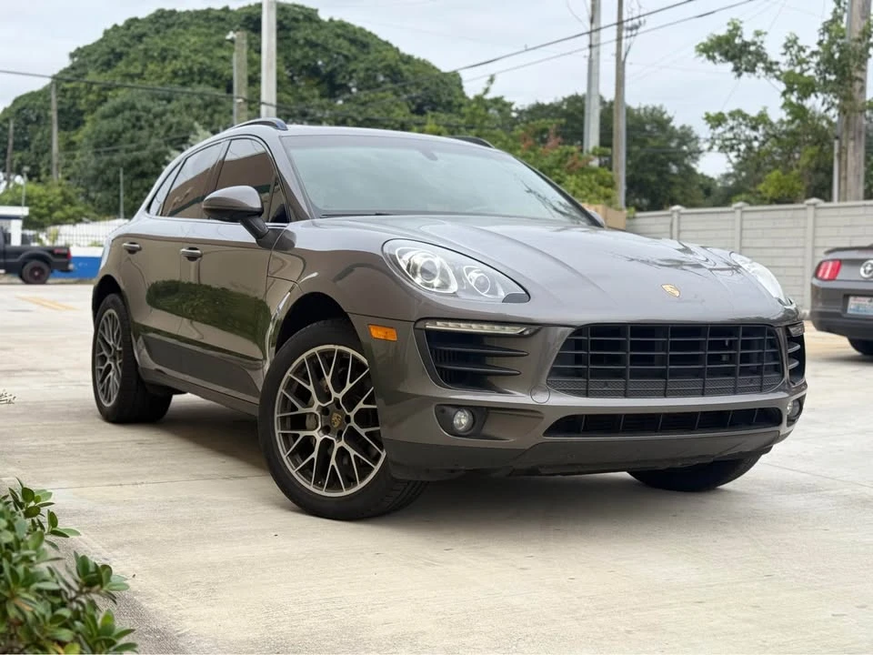 2016 Porsche Macan S - Image 2 of 19