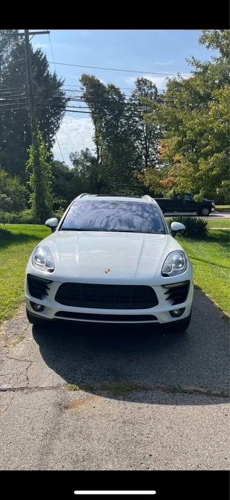 2016 Porsche Macan S - Image 2 of 4