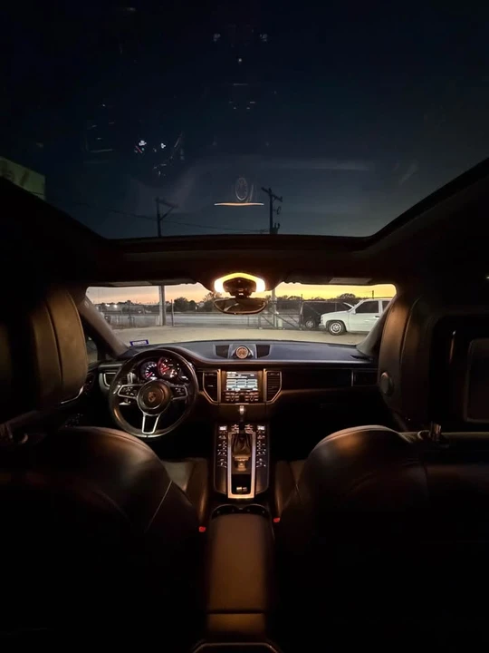 2016 Porsche Macan S - Image 7 of 12
