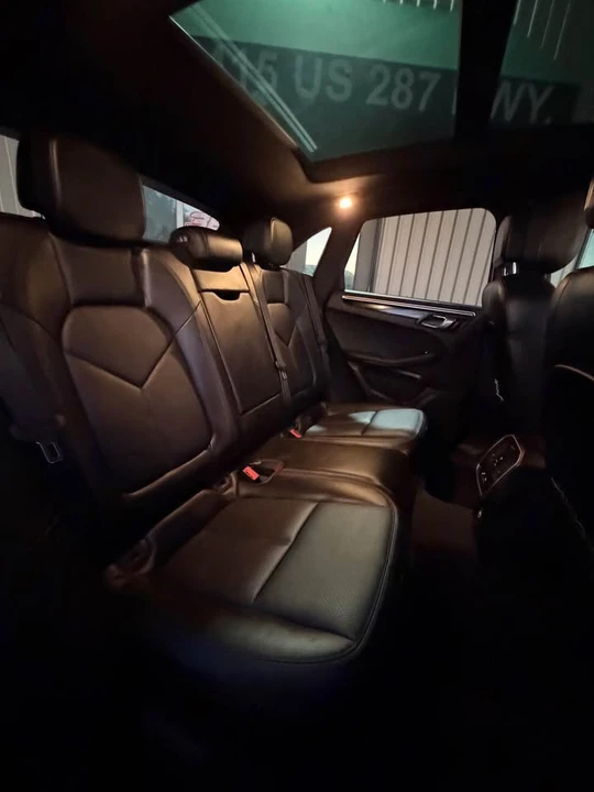 2016 Porsche Macan S - Image 9 of 12