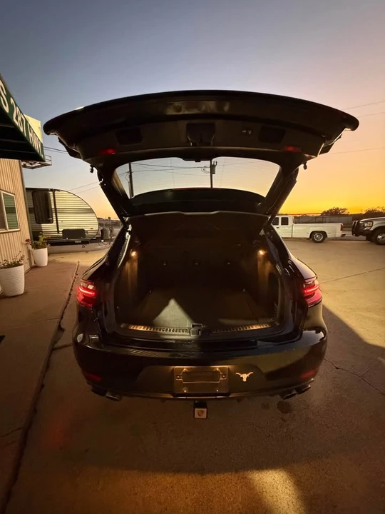 2016 Porsche Macan S - Image 10 of 12