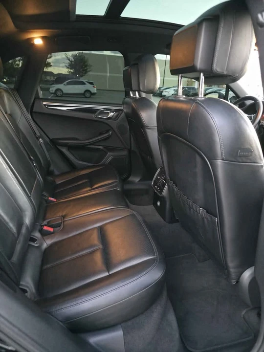 2016 Porsche Macan S - Image 9 of 15