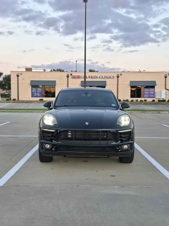 2016 Porsche Macan S - Image 2 of 15
