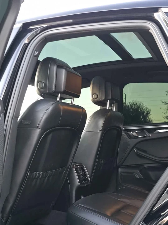 2016 Porsche Macan S - Image 11 of 15
