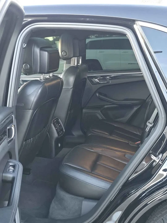 2016 Porsche Macan S - Image 12 of 15