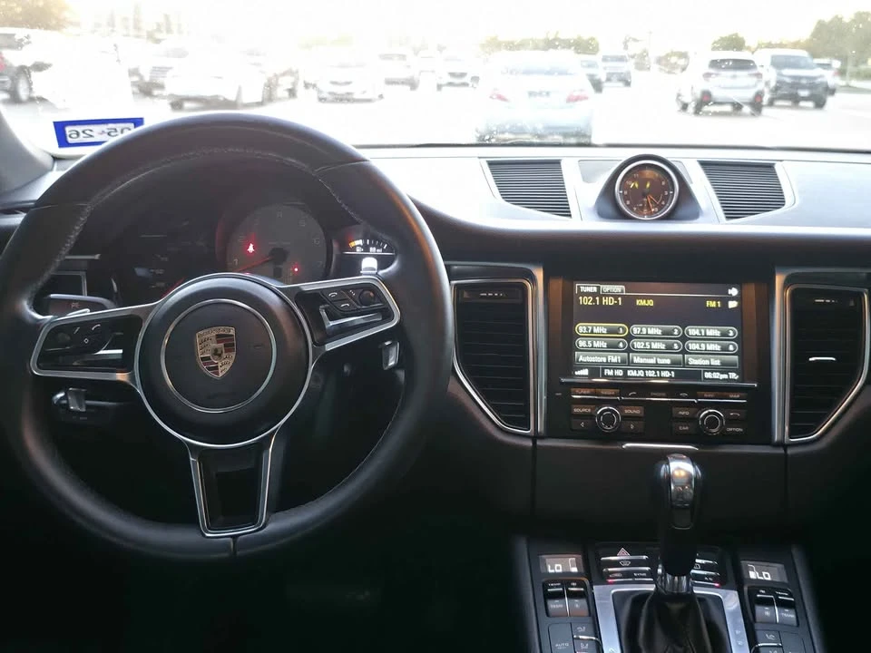 2016 Porsche Macan S - Image 15 of 15