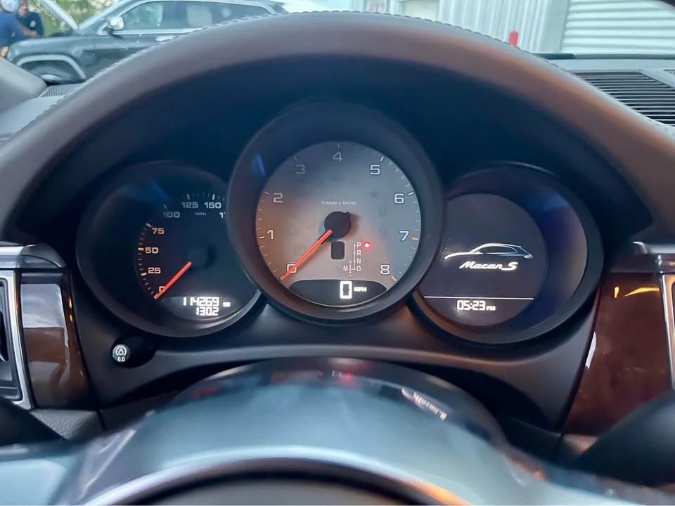 2016 Porsche Macan S - Image 18 of 20