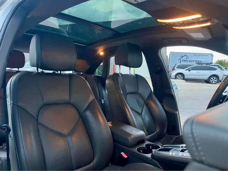 2016 Porsche Macan S - Image 15 of 20