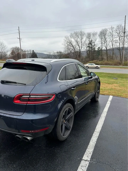 2016 Porsche Macan S - Image 4 of 5