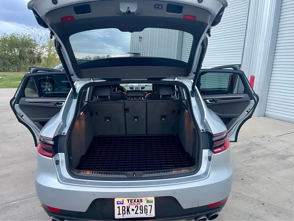 2016 Porsche Macan S - Image 10 of 20