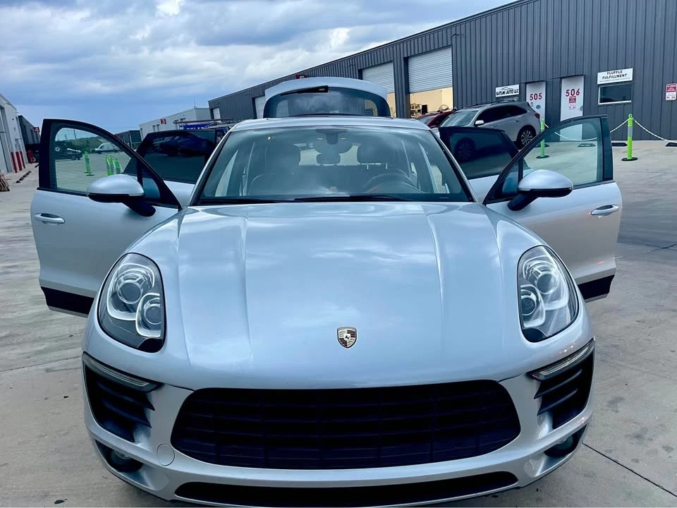 2016 Porsche Macan S - Image 11 of 20