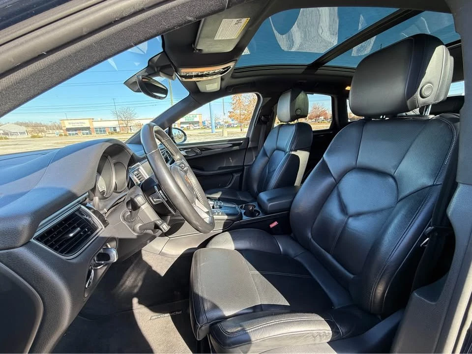 2016 Porsche Macan S - Image 8 of 10