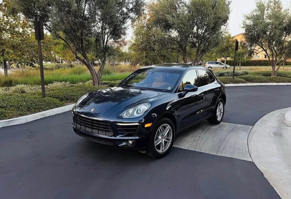 2016 Porsche Macan S - Image 10 of 18