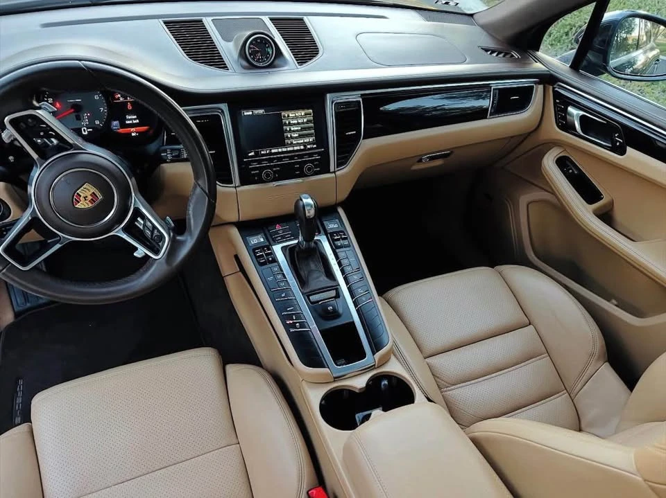 2016 Porsche Macan S - Image 16 of 18